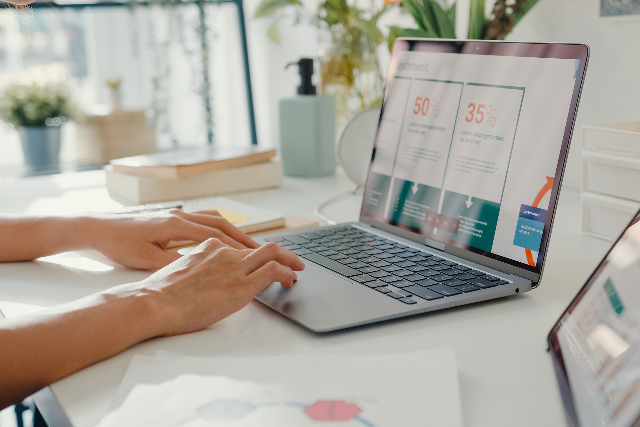 What Makes a Website Convert Visitors Into Customers in 2025?
